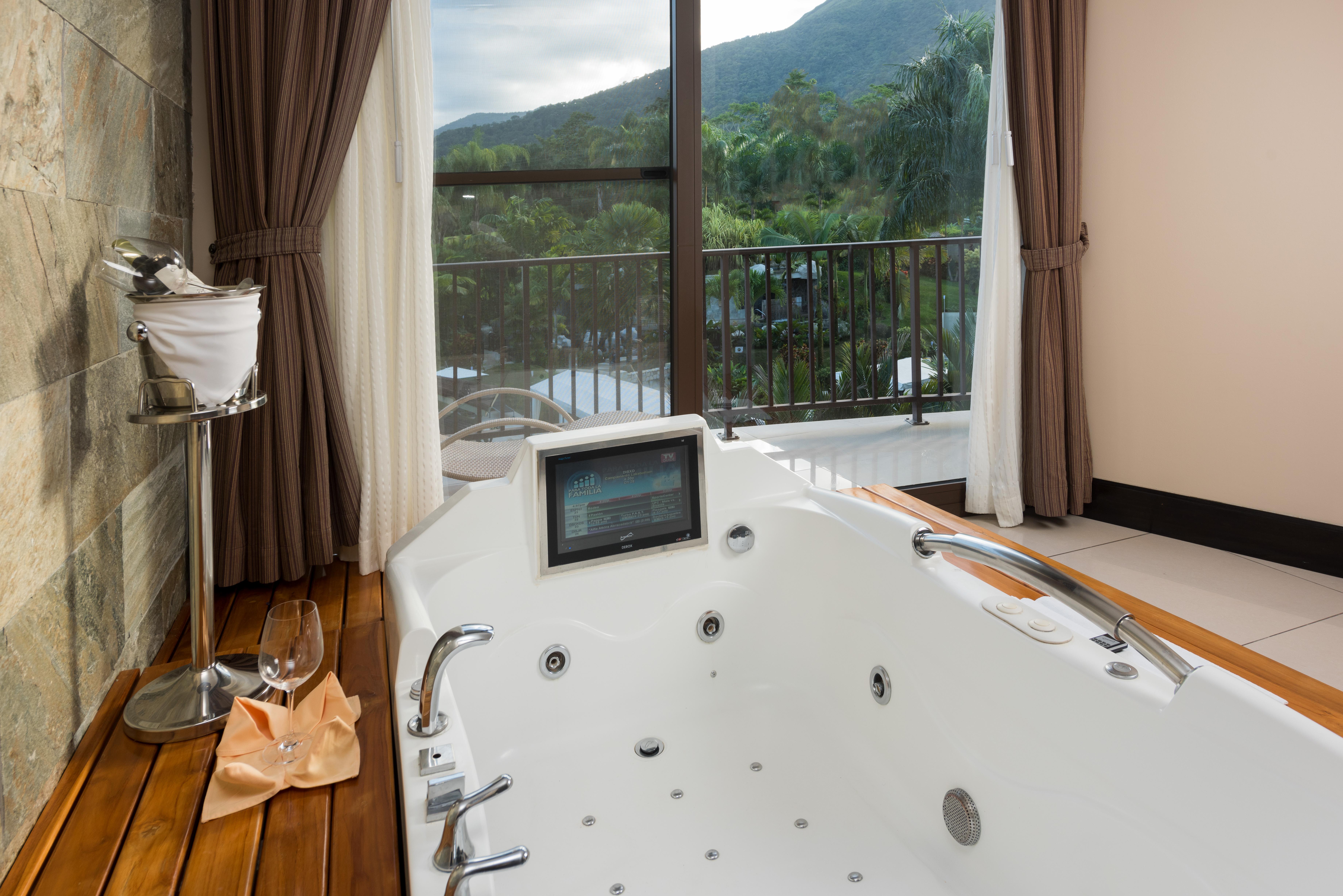 The Royal Corin Thermal Water Spa & Resort - Adults Only La Fortuna Exterior photo